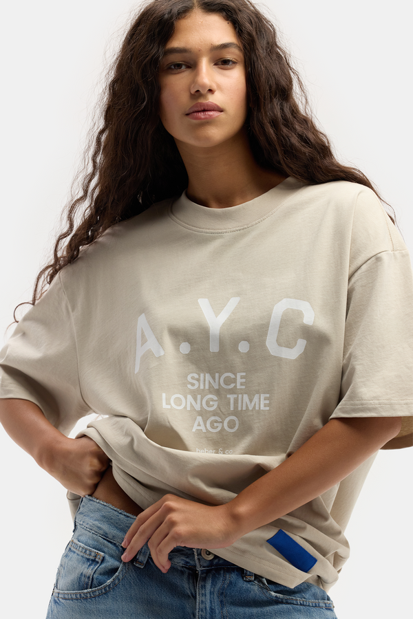 A.Y.C (Am Yisrael Chai)  unisex T-SHIRT - OFF-WHITE